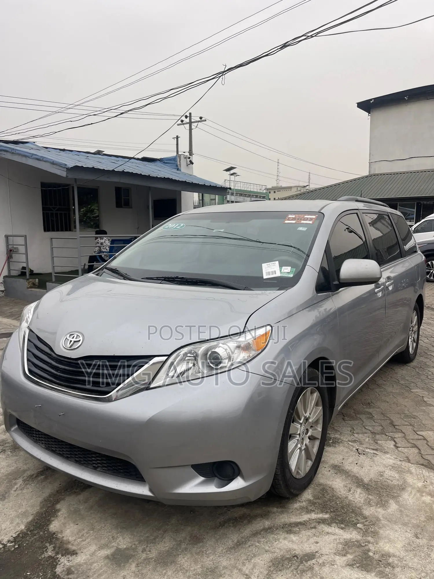 Toyota Sienna 2012 Gray