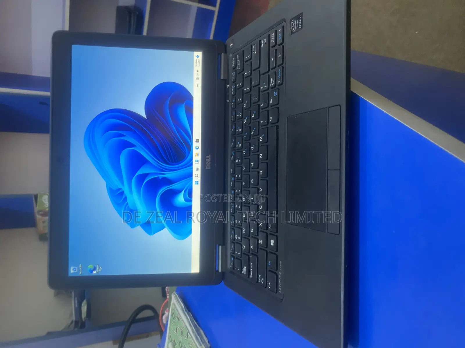 Laptop Dell Latitude 12 7250 8GB Intel Core I7 SSD 256GB