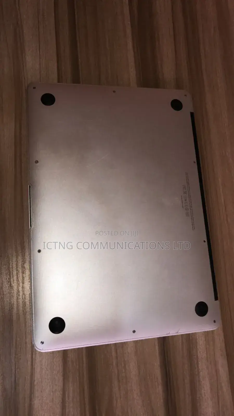 Laptop Apple MacBook Air 3GB Intel SSD 256GB