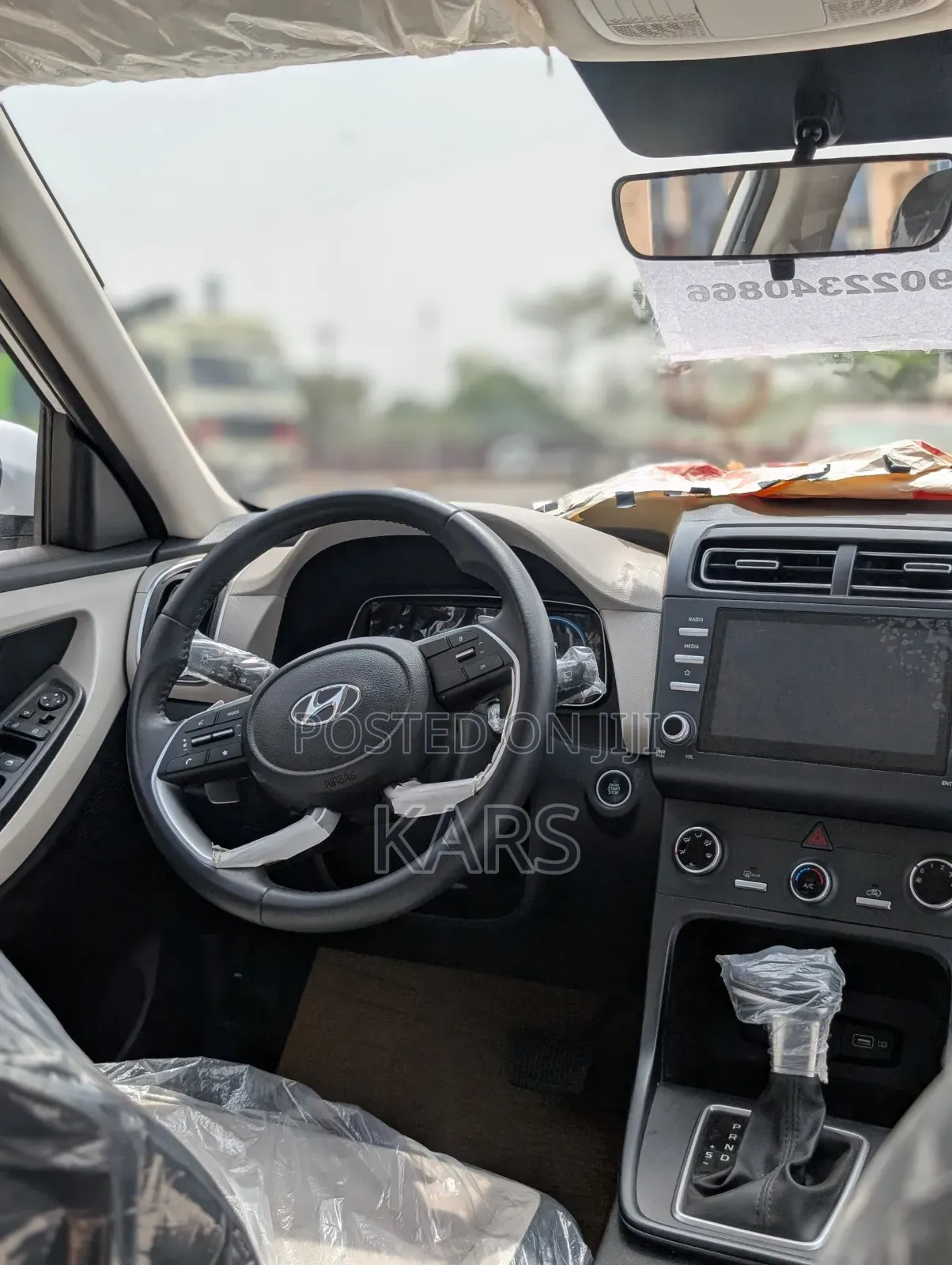 Hyundai Creta 2025 White