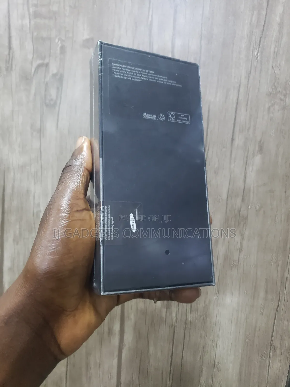 New Samsung Galaxy Z Flip4 256 GB Purple