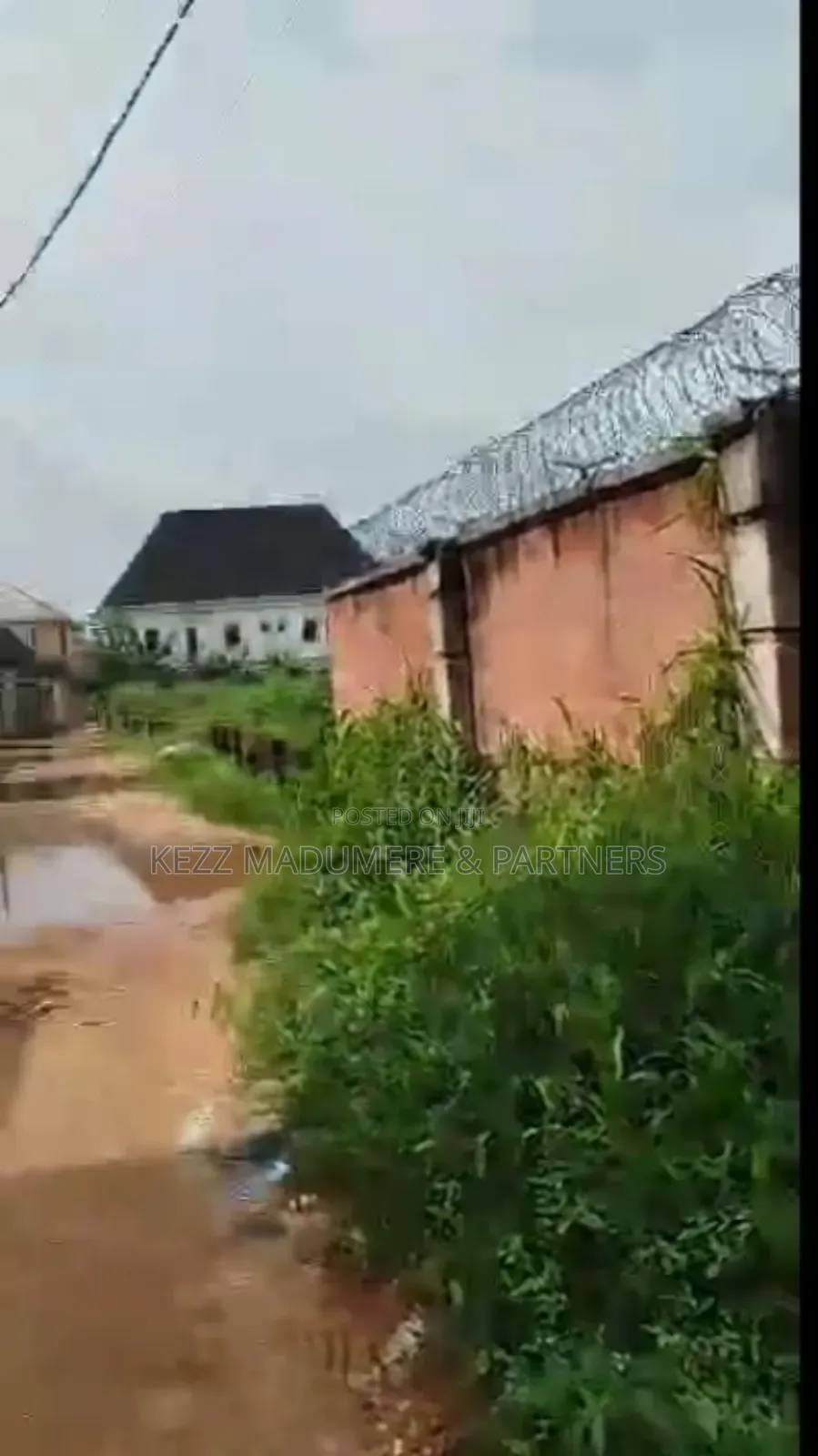 6bdrm Bungalow in Imo Housing Ext for sale