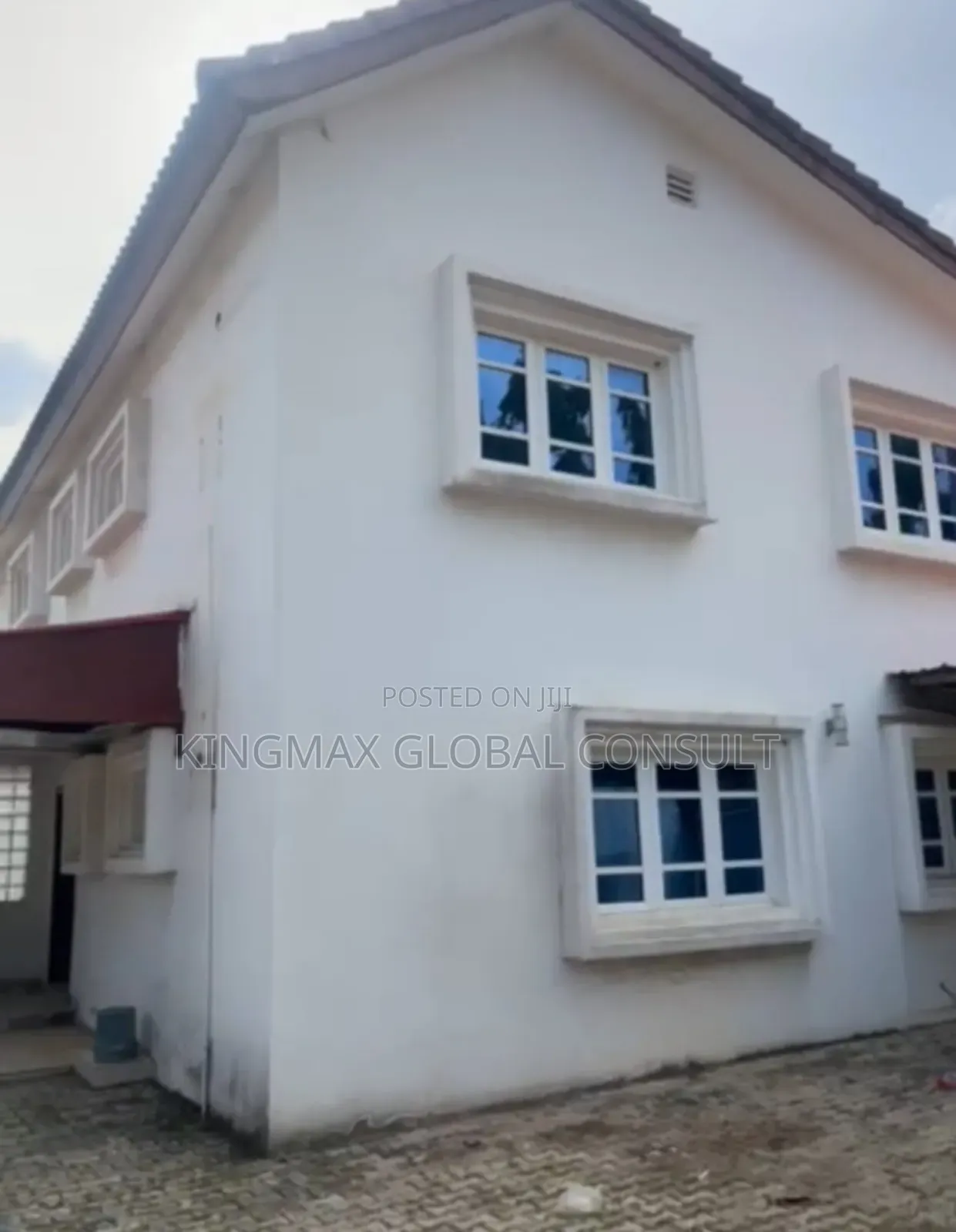 4bdrm Chalet in Maitama Abuja for sale