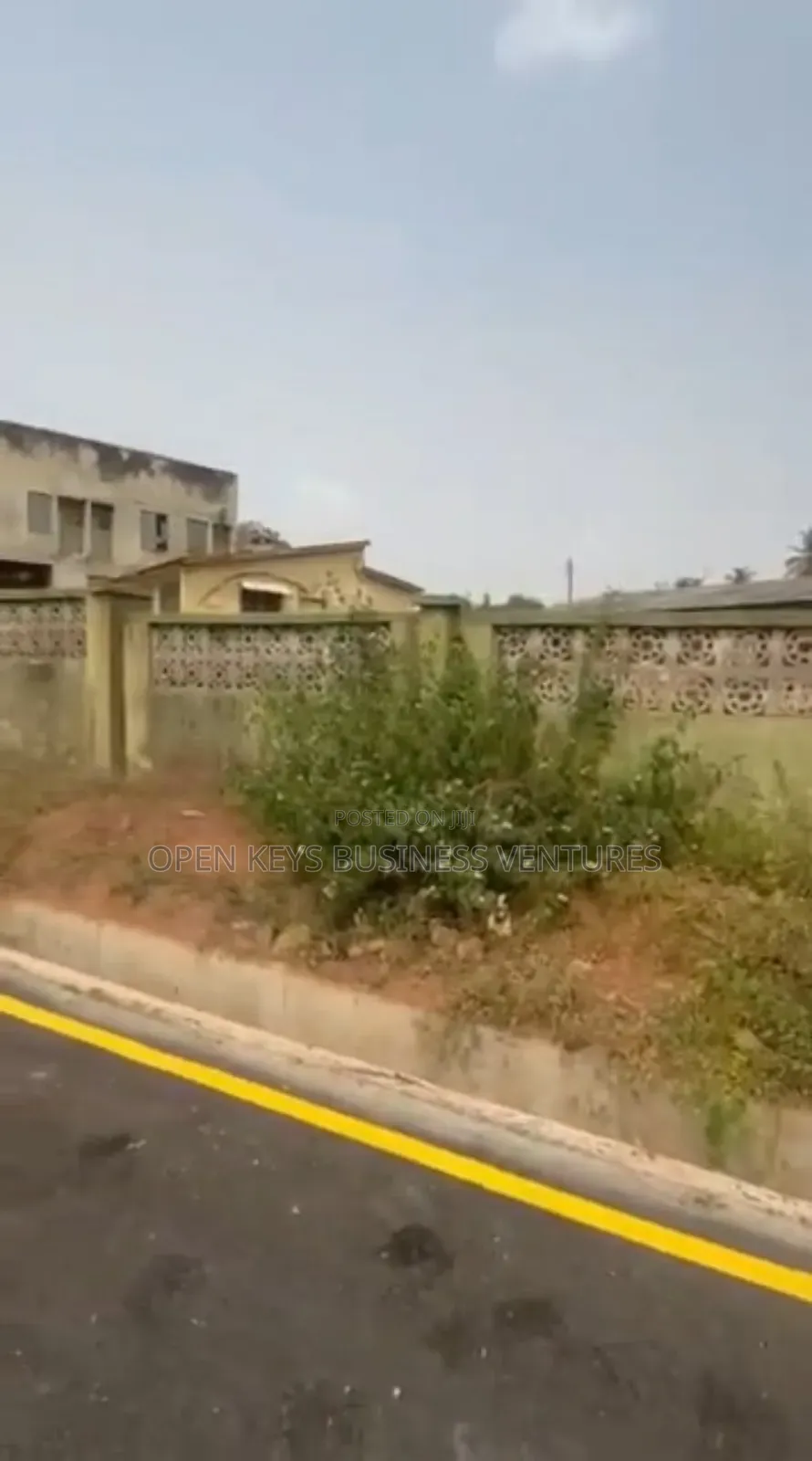 1,200sqm of Residential Land in Rotimi Williams Avenue Old Bodija