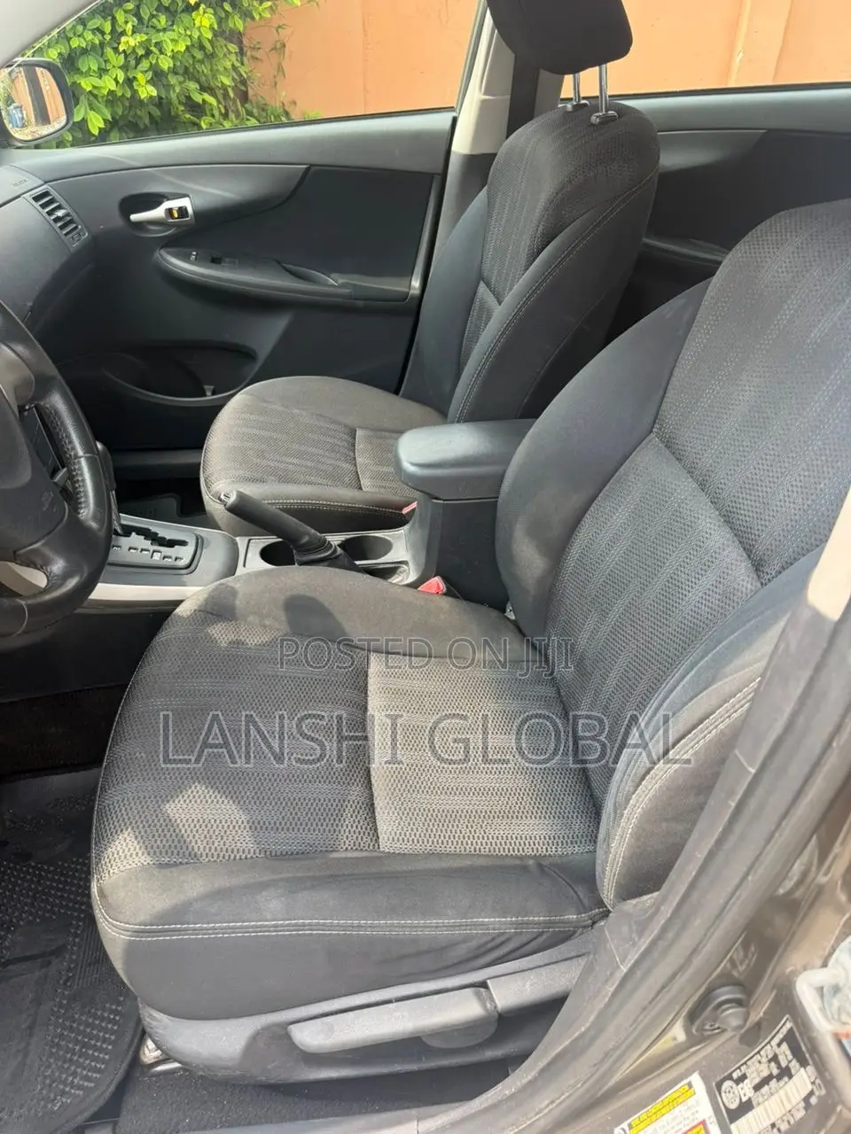 Toyota Corolla S 5-Speed 2013 Gray