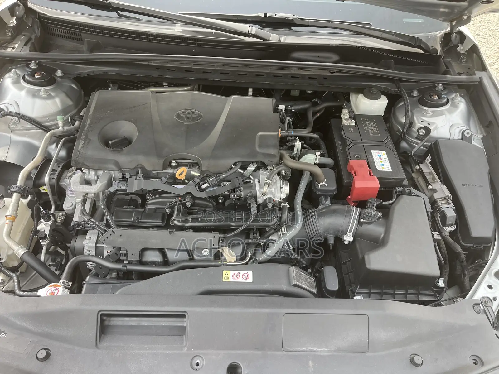 Toyota Camry 2022 Silver