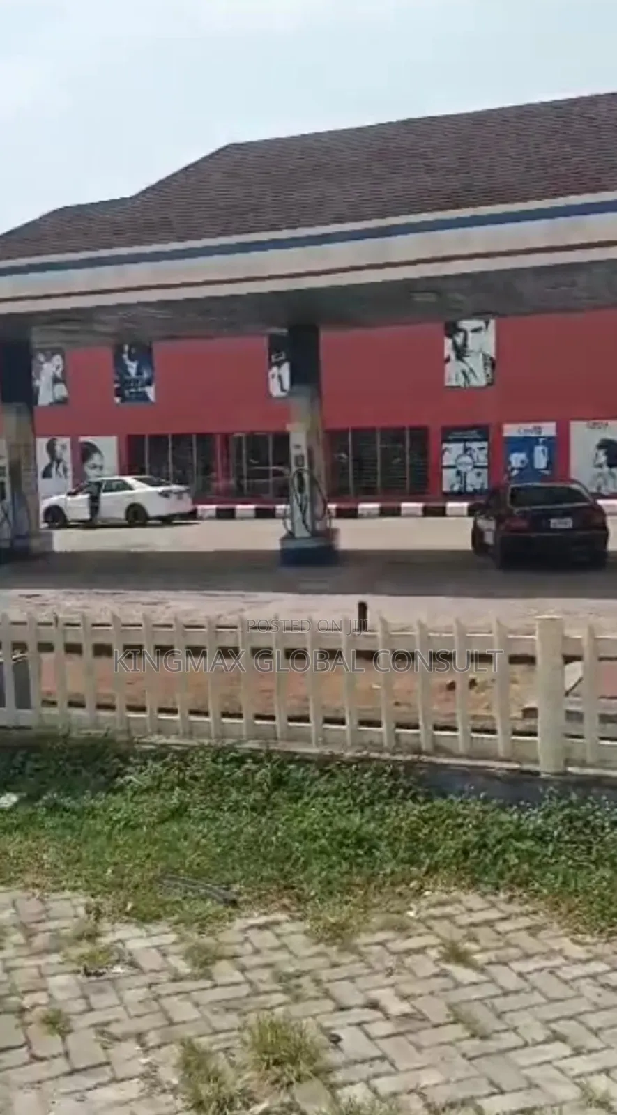 Mega Filling Station Available for Sale : Fcda C of O Size.4000 Sq