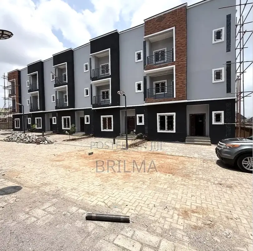 2bdrm Apartment in Kubwa for sale