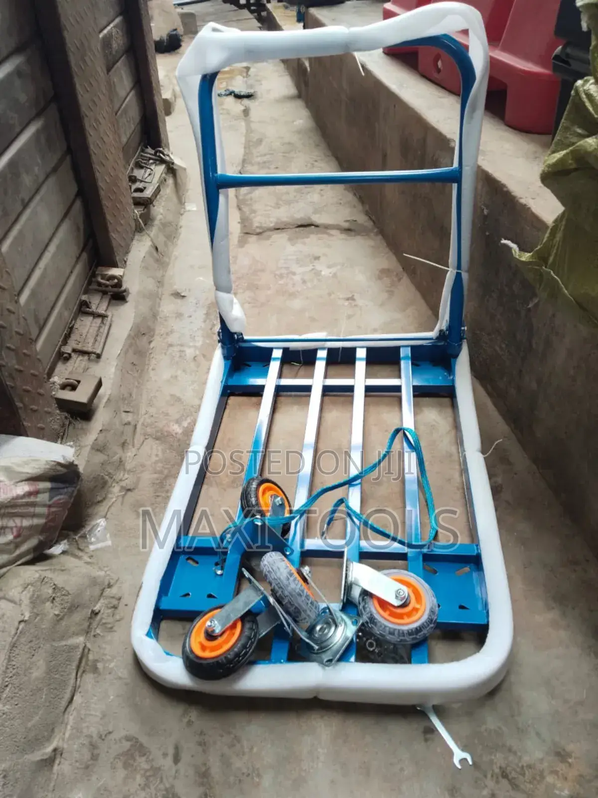 Portable, Foldable Platform Hand Truck Or Trolley.