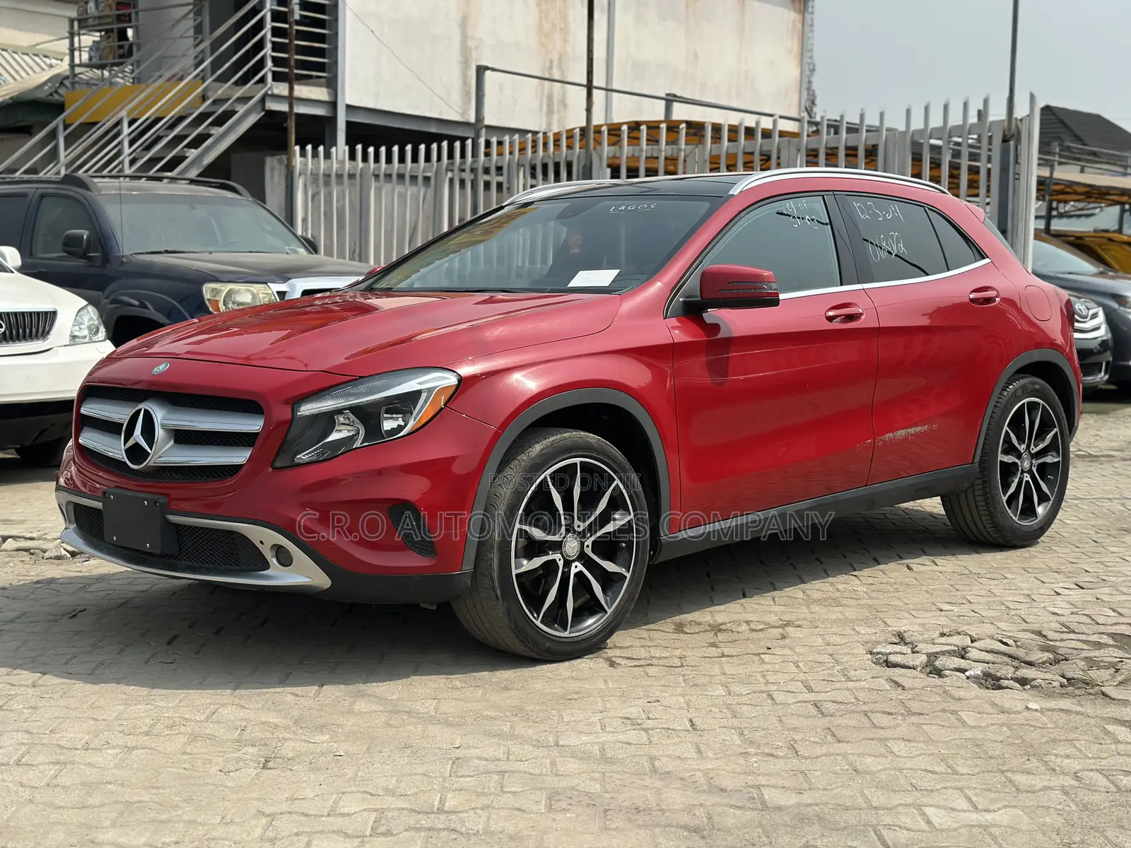 Mercedes-Benz GLA 250 2015 Red