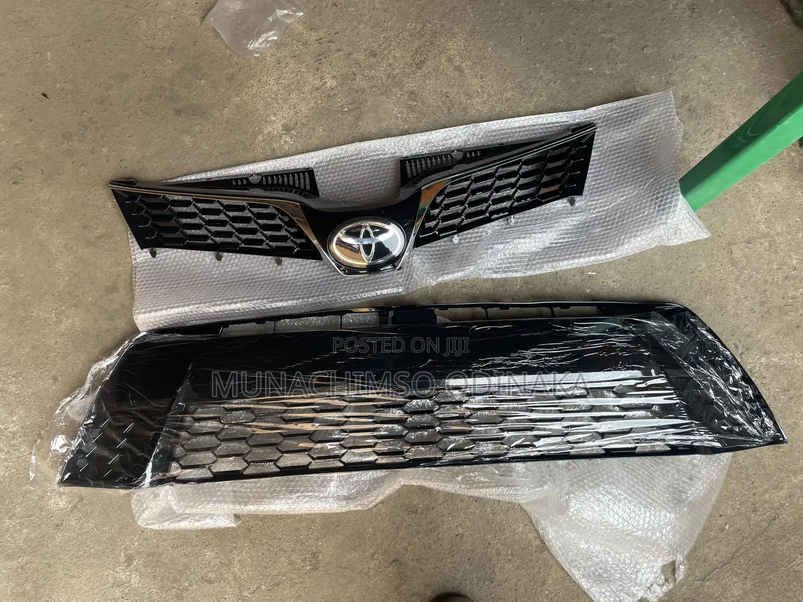 Front and Down Grill Sienna 2018