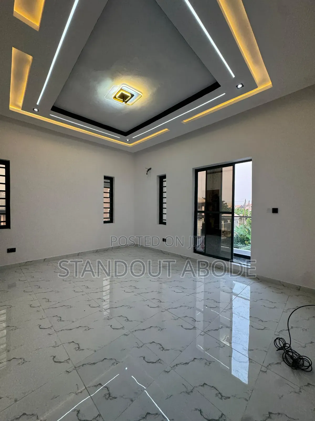 3bdrm Duplex in In An Estate, Sangotedo for sale