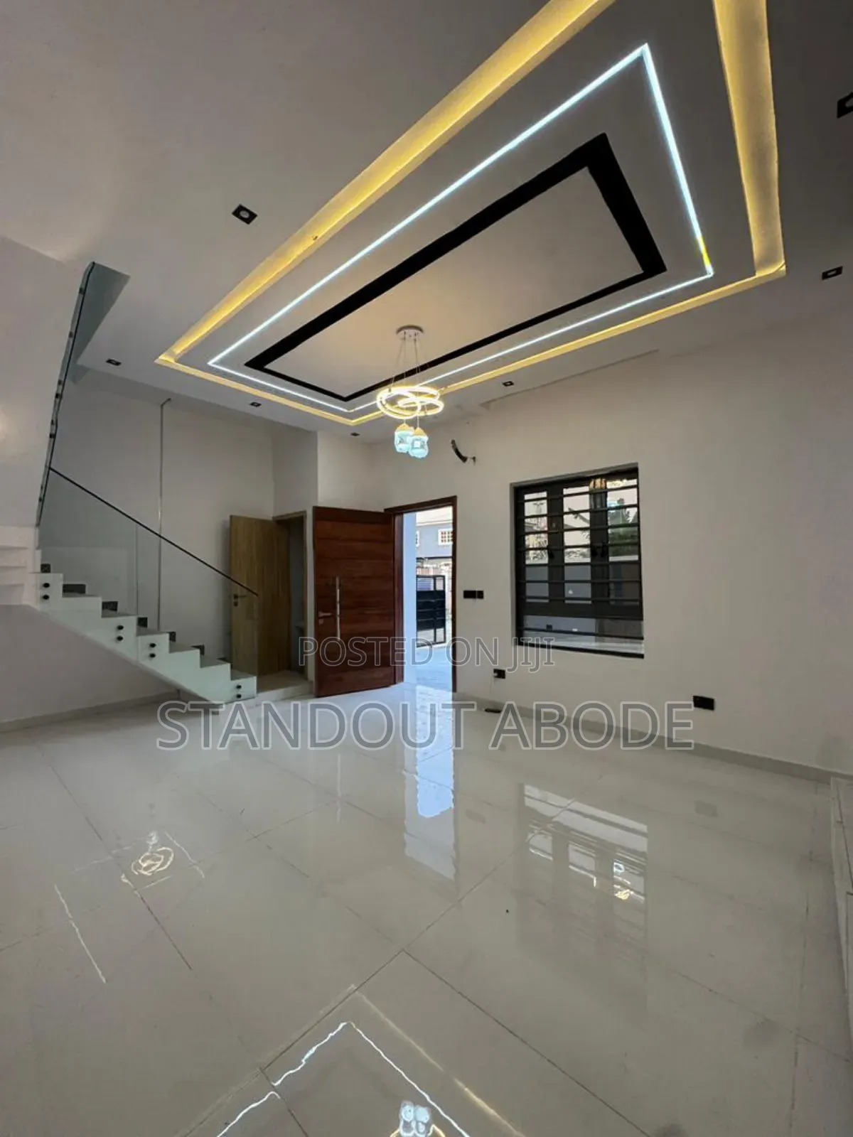 3bdrm Duplex in In An Estate, Sangotedo for sale
