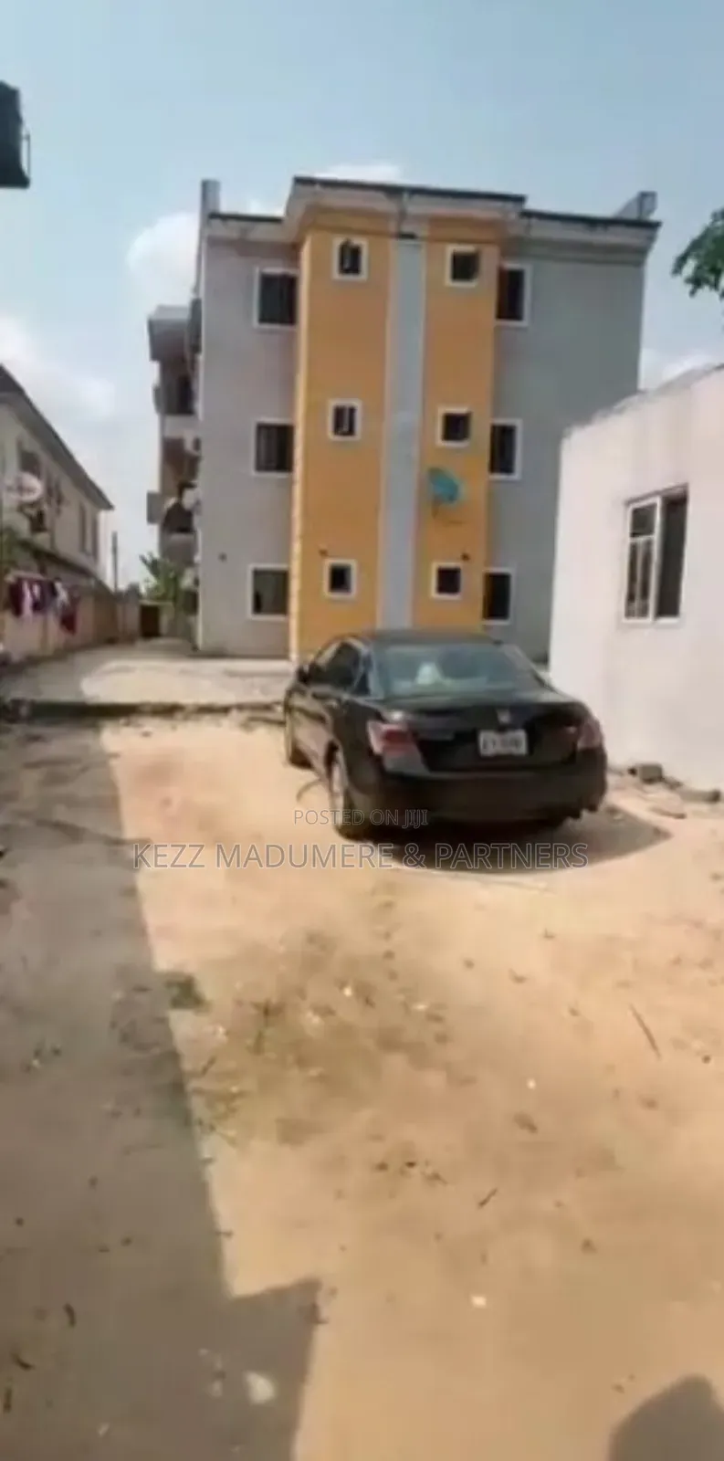 6bdrm Block of Flats in Rukpokwu / Eneka , for sale