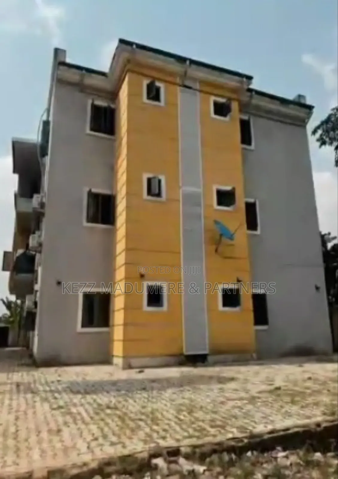 6bdrm Block of Flats in Rukpokwu / Eneka , for sale