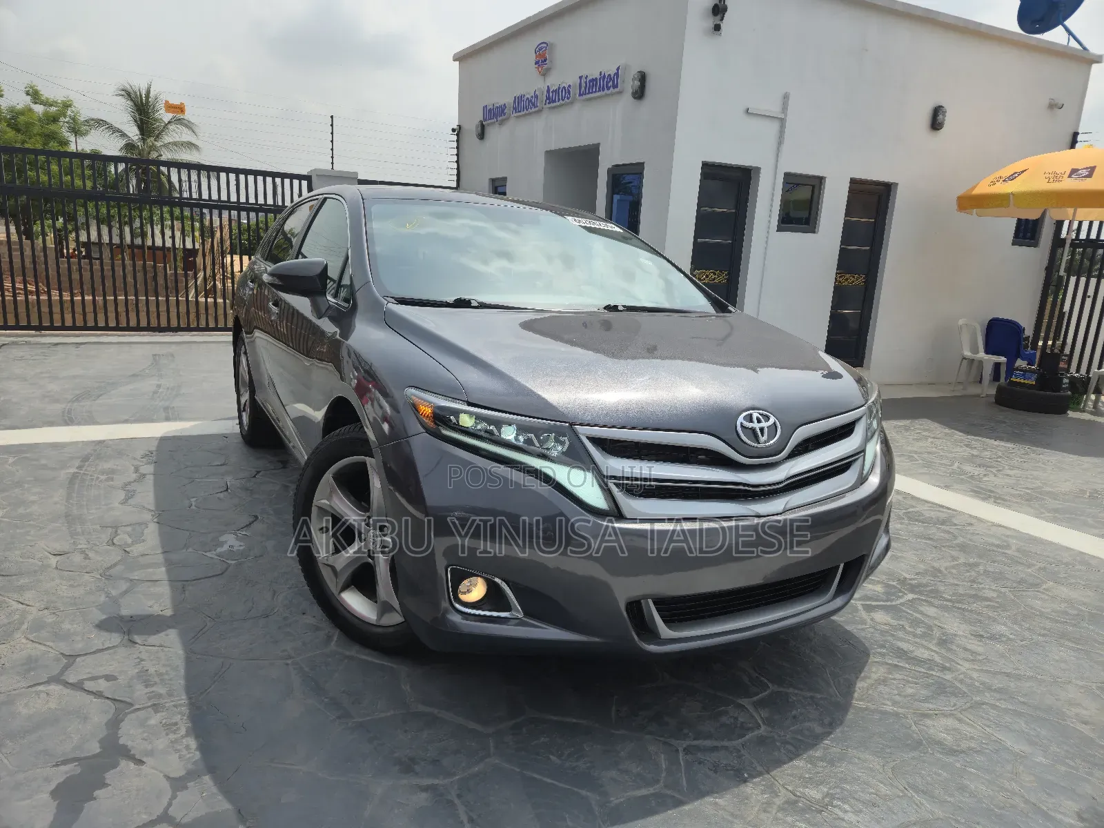 Toyota Venza Limited 4dr Wagon AWD (3.5L 6cyl 6A) 2014 Gray