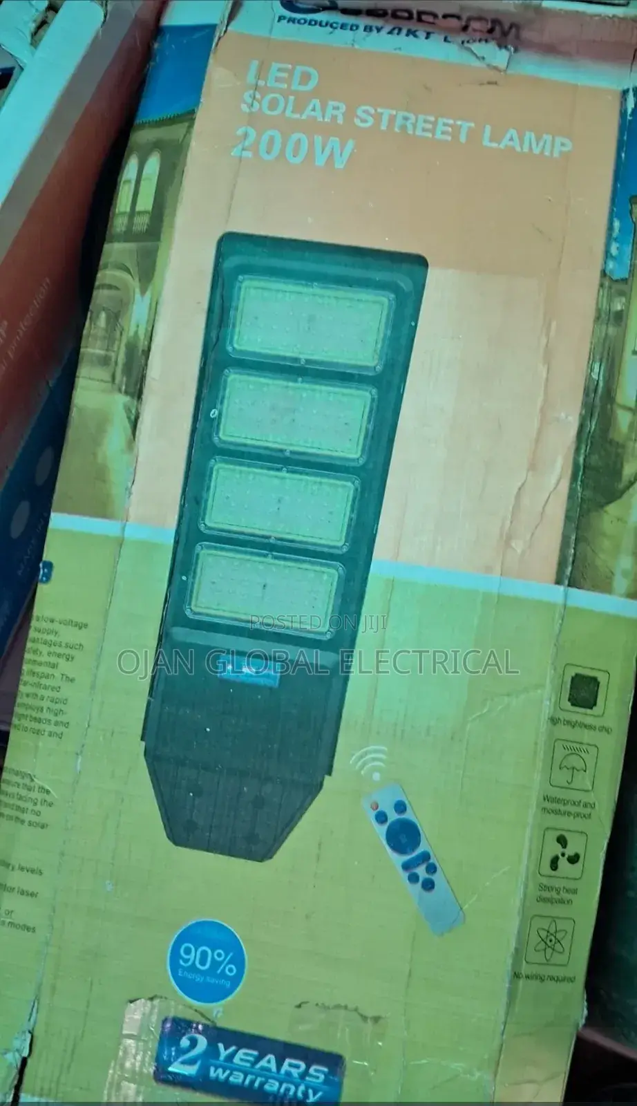 200 Watts Goodcom Solar Street Lamp