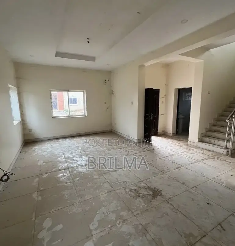 3bdrm Duplex in Kubwa for sale