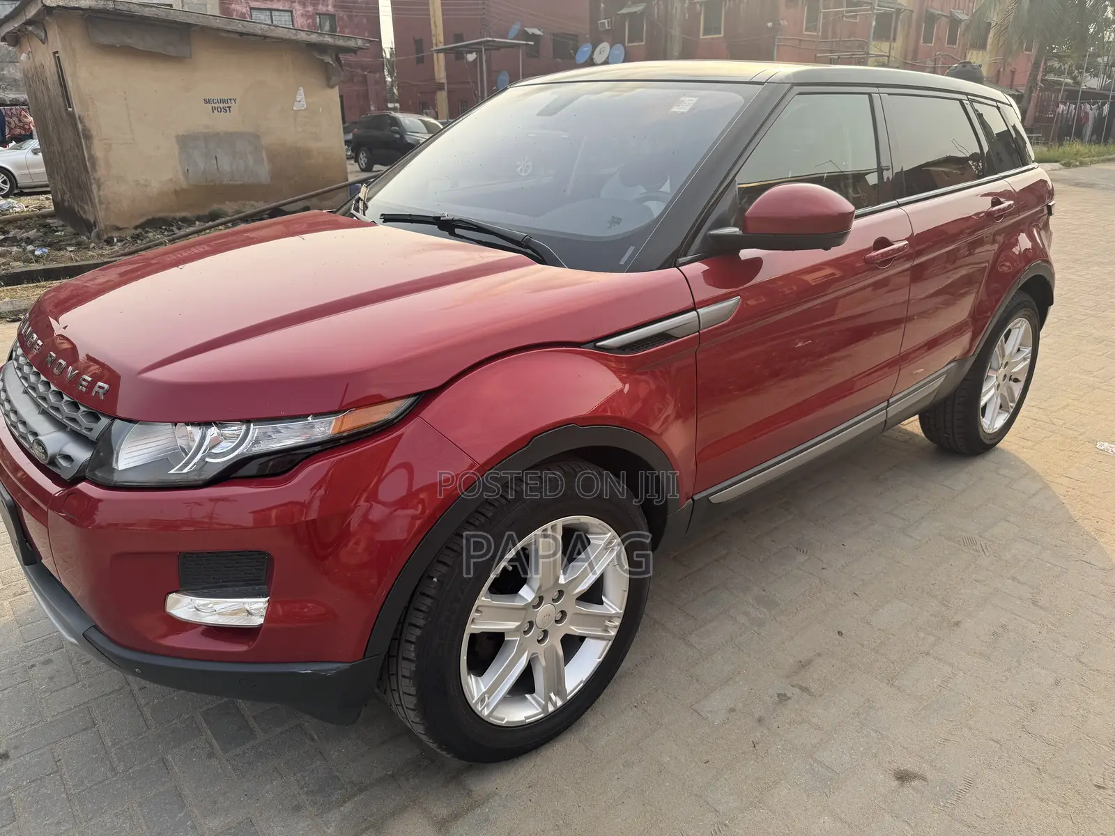 Land Rover Range Rover Evoque Dynamic 4dr SUV AWD (2.0L 4cyl Turbo 9A)