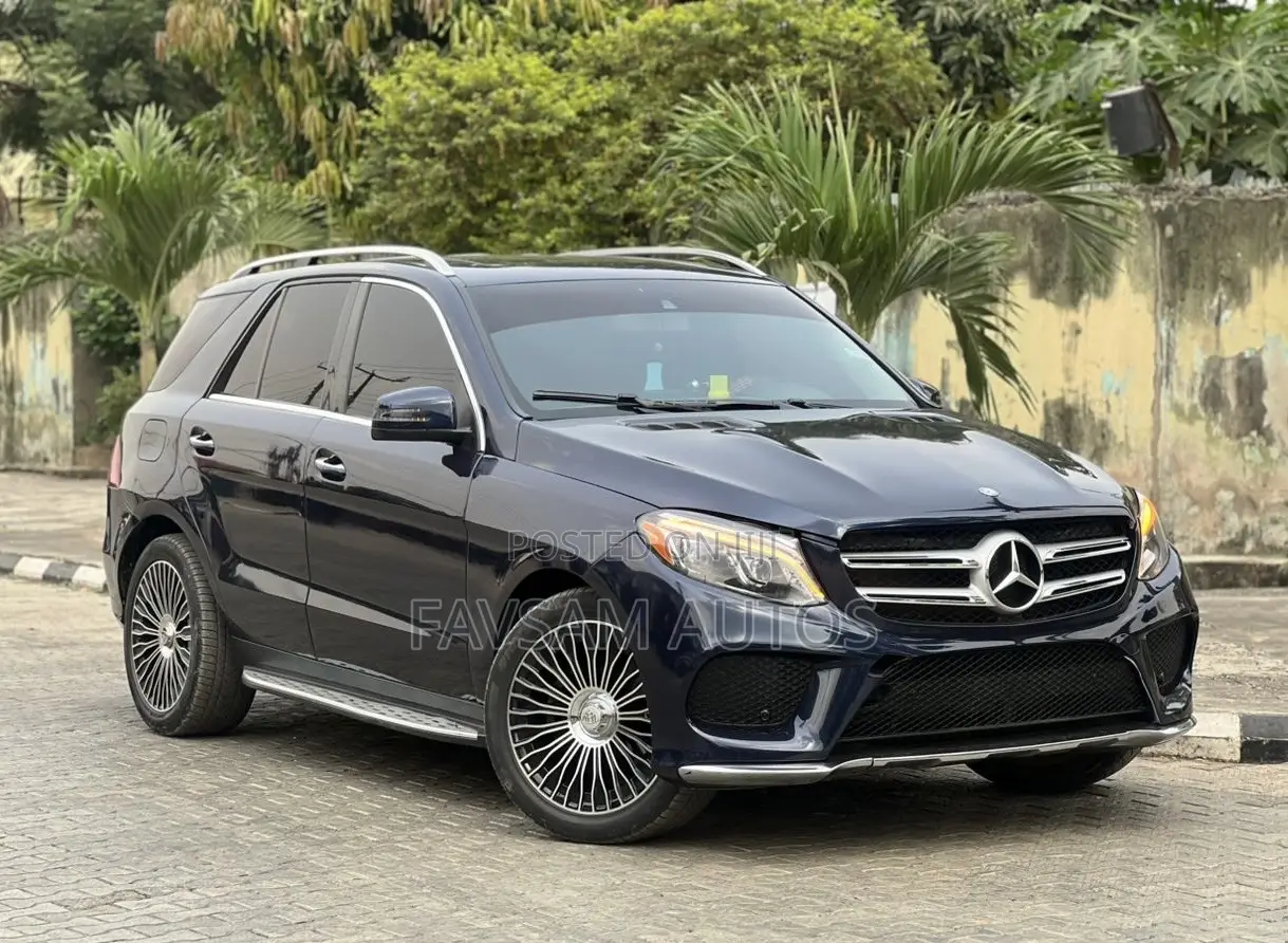 Mercedes-Benz GLE-Class GLE 400 4MATIC 2018 Blue