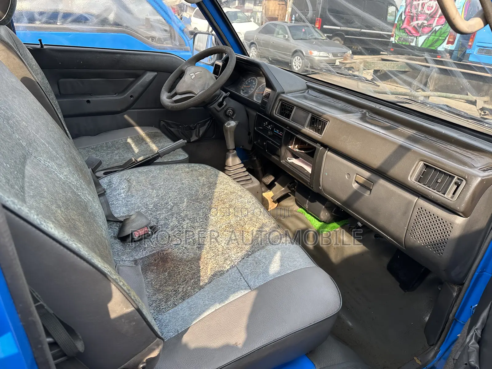 Mitsubishi Delica Truck Version