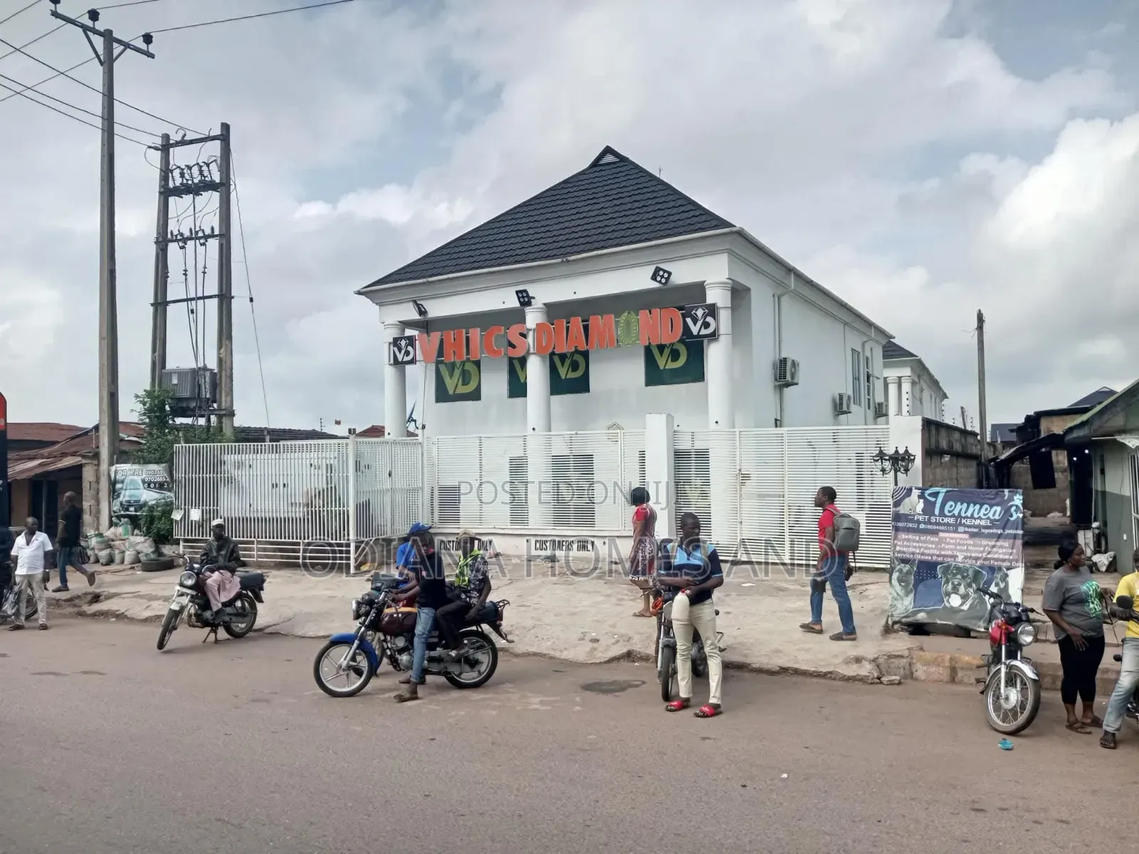 Recreational Centre for Sale Along Eleyele Roundabout Road, Ibadan