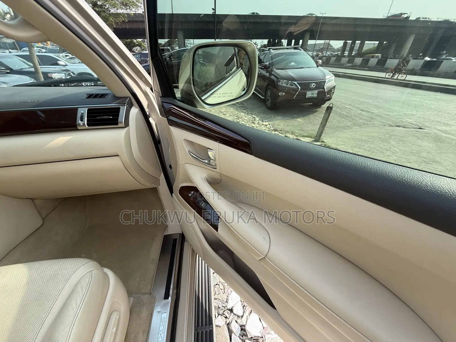 Lexus LX 570 AWD 2015 Gold
