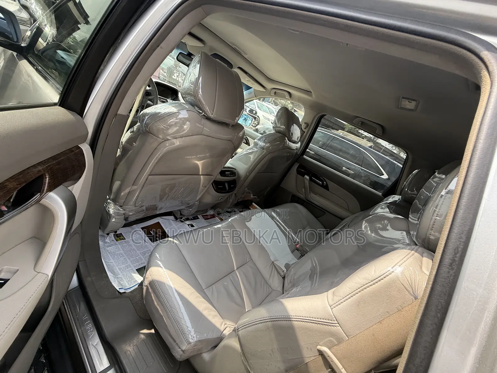 Acura MDX Technology Package SUV AWD (3.7L 6cyl 6A) 2011 Silver