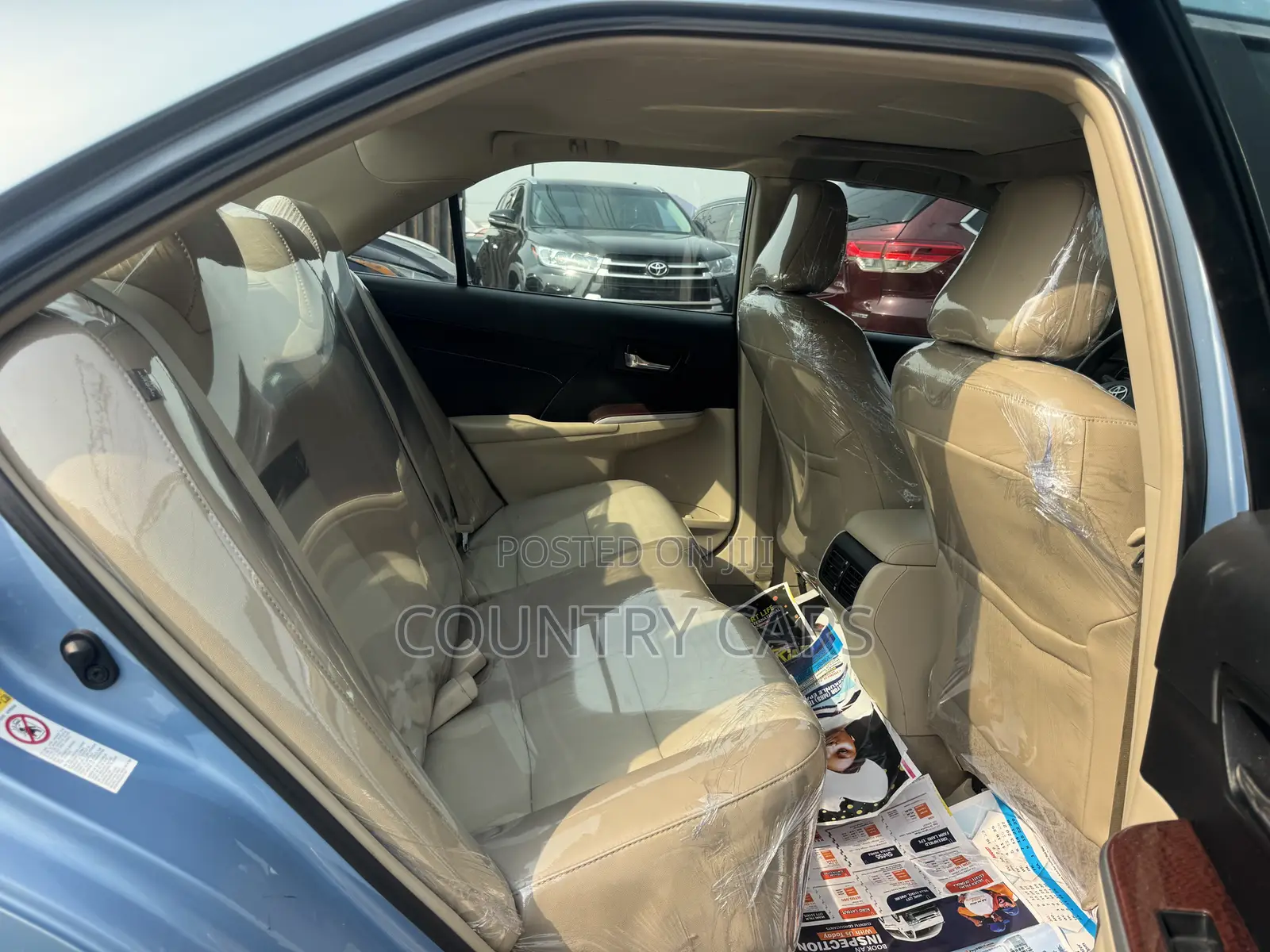 Toyota Camry XLE 4dr Sedan (2.5L 4cyl 6A) 2013