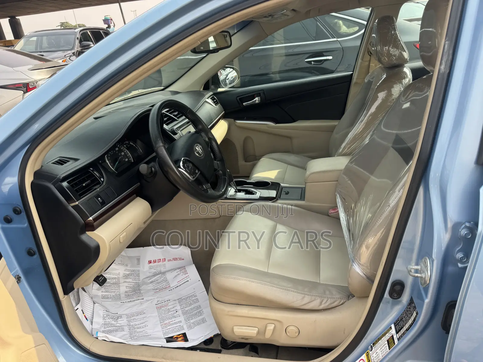 Toyota Camry XLE 4dr Sedan (2.5L 4cyl 6A) 2013