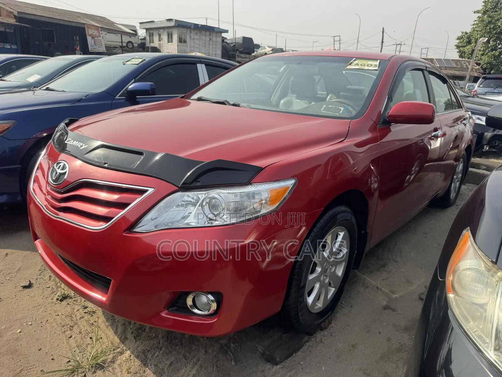 Toyota Camry LE 4dr Sedan (2.5L 4cyl 6A) 2011 Red