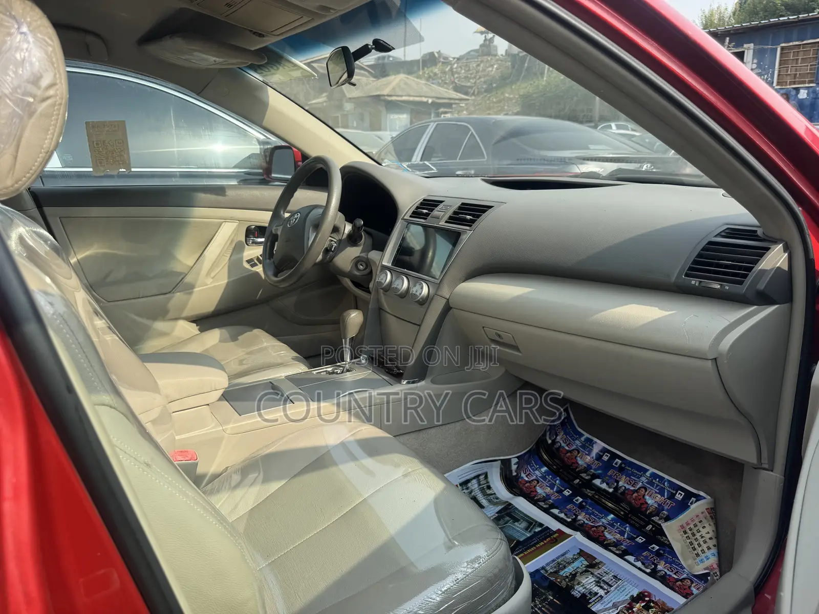 Toyota Camry LE 4dr Sedan (2.5L 4cyl 6A) 2011 Red