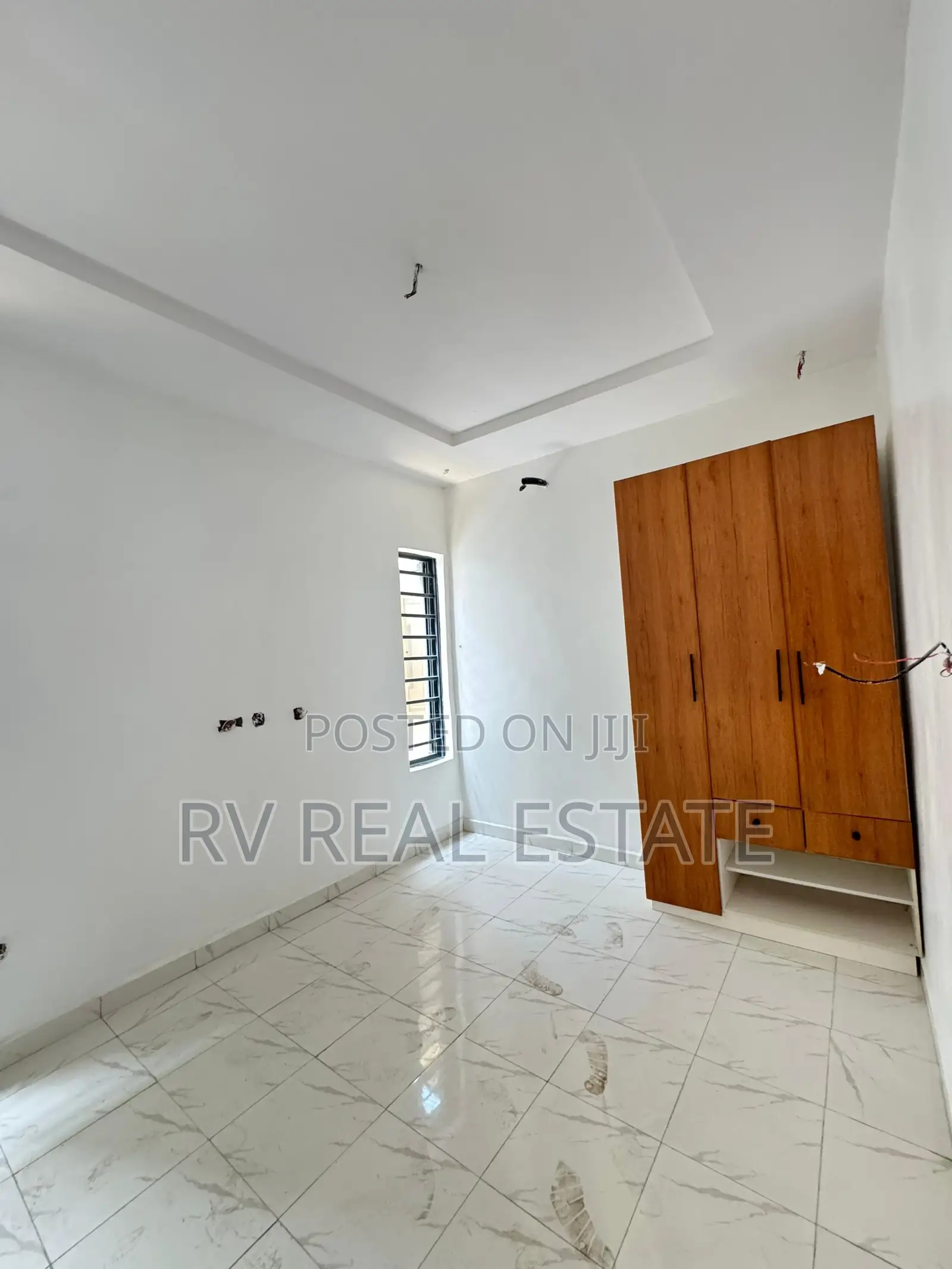 2bdrm Apartment in Reve Court, Ifako-Gbagada for sale