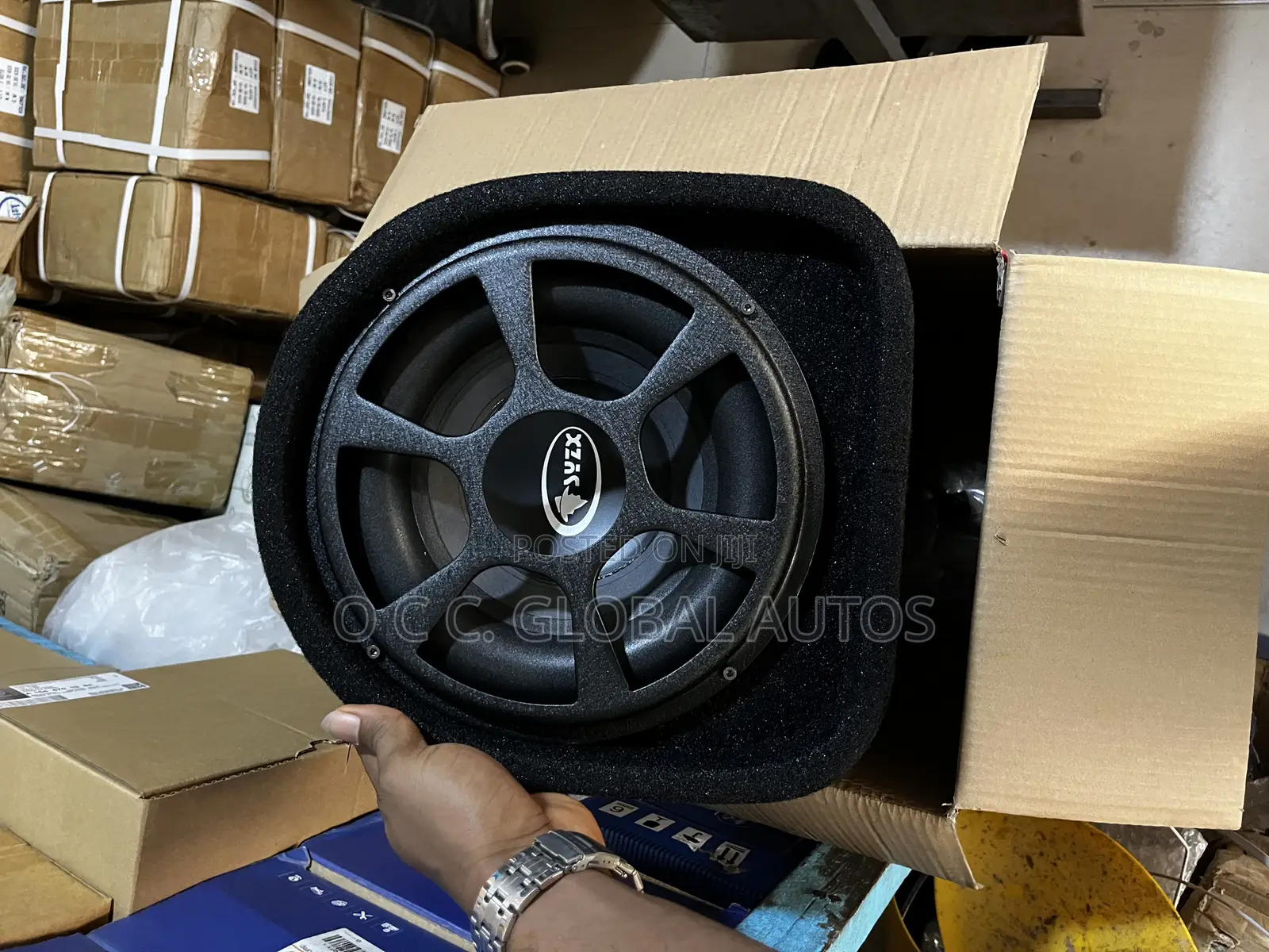 Booth Subwoofer 🔊 Universal For All Vehicles