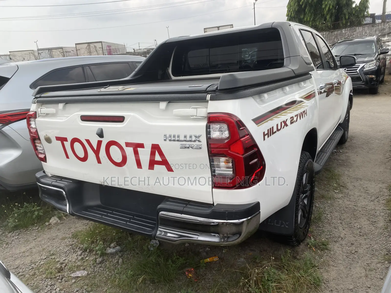 Toyota Hilux 2024 White
