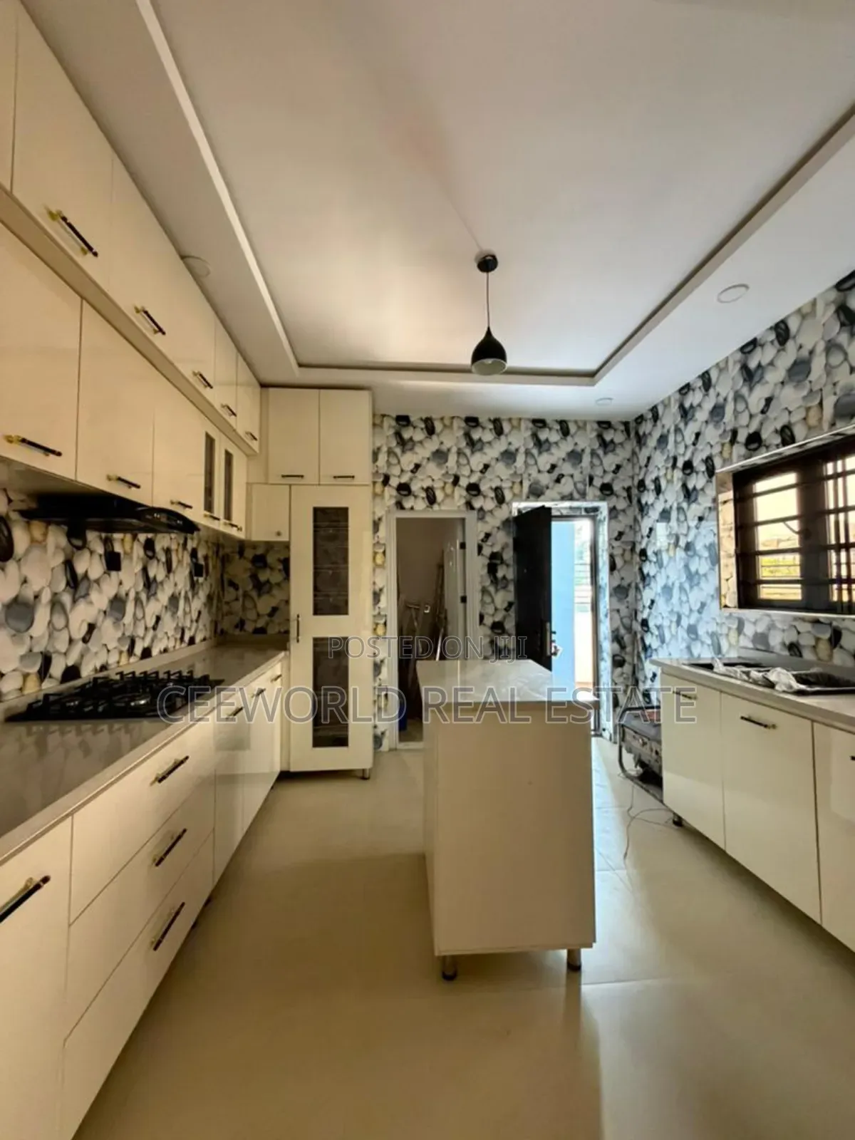4bdrm Duplex in Kolapo Ishola Gra, Akobo for sale