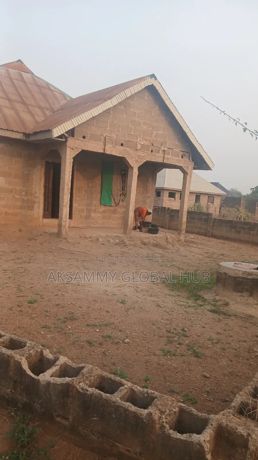 10bdrm Bungalow in Ajia, Ibadan for sale