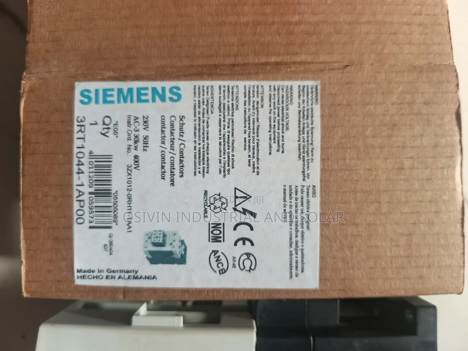 Siemens 3rt 1044 -1poo 3pole 30kw Contactor 220v