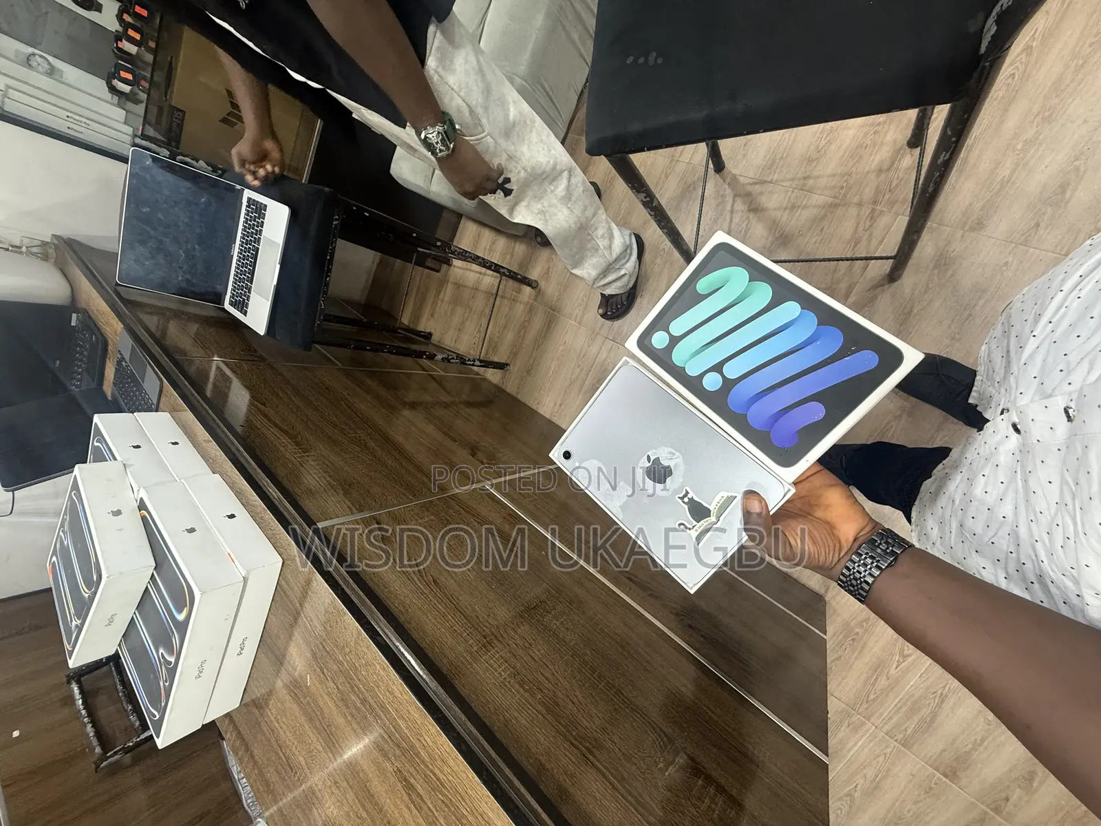 Apple iPad mini 7 128 GB Gray