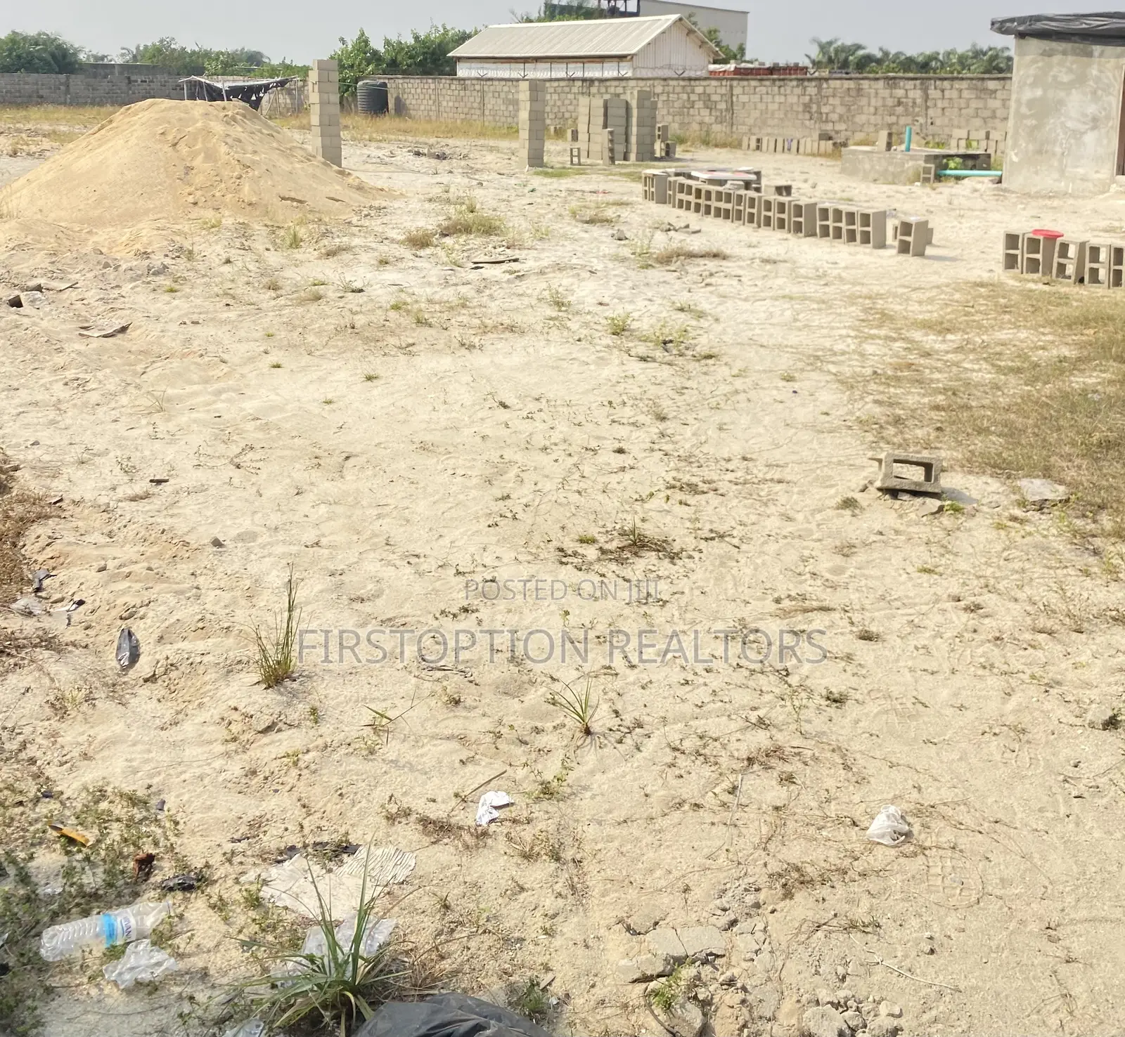 2500sqm Directly Facing the Road at Okun Ajah for Lease