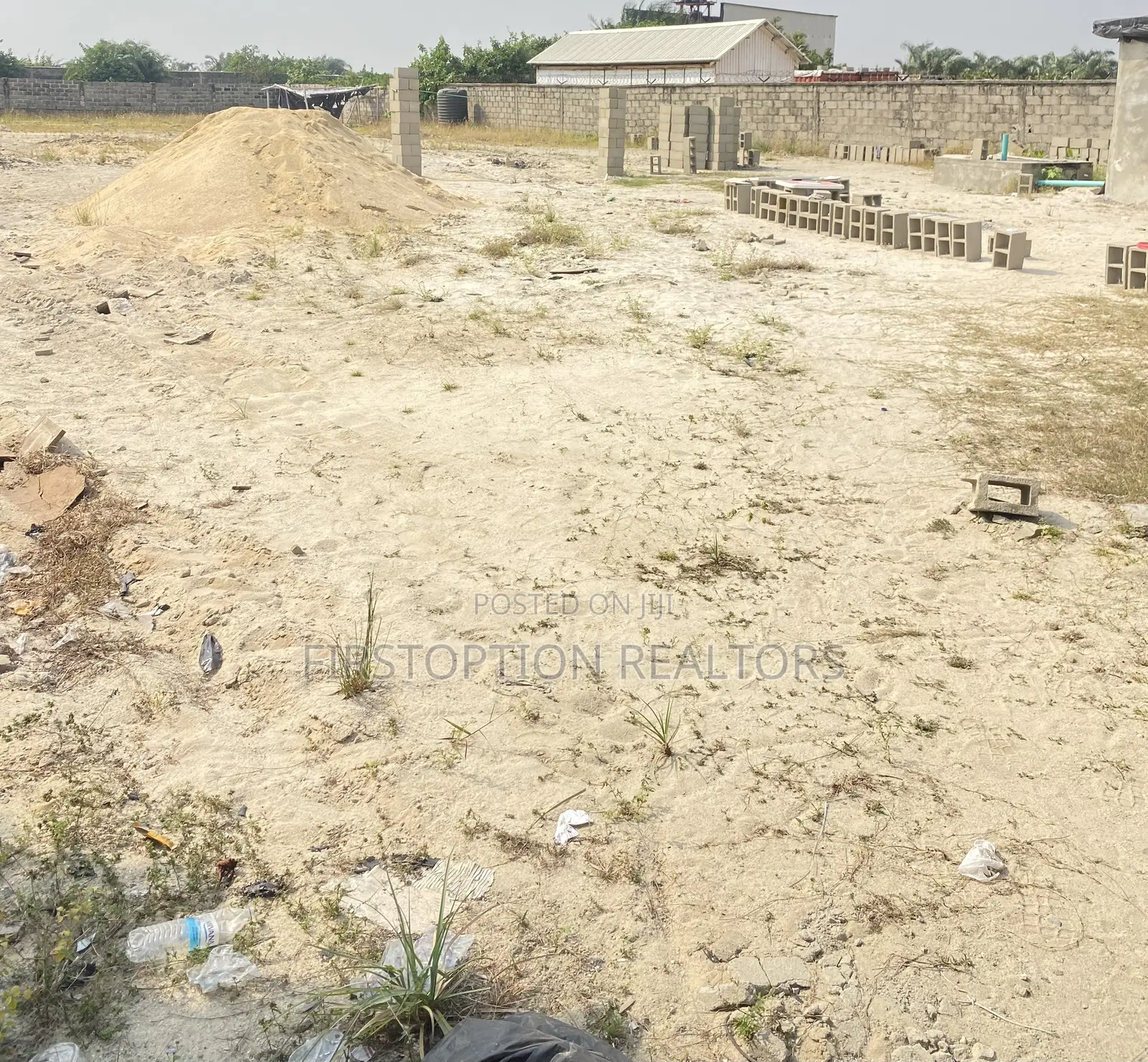 2500sqm Directly Facing the Road at Okun Ajah for Lease