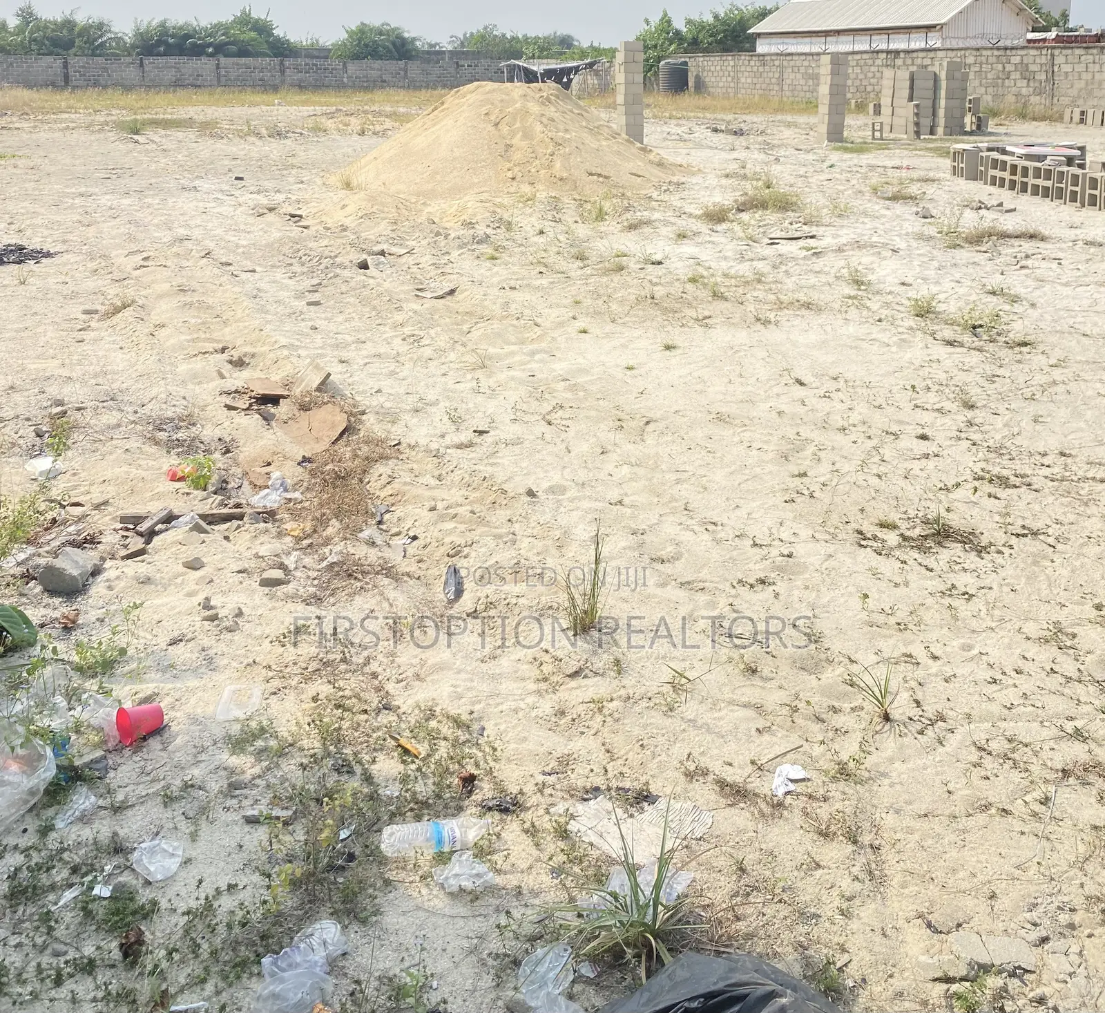 2500sqm Directly Facing the Road at Okun Ajah for Lease