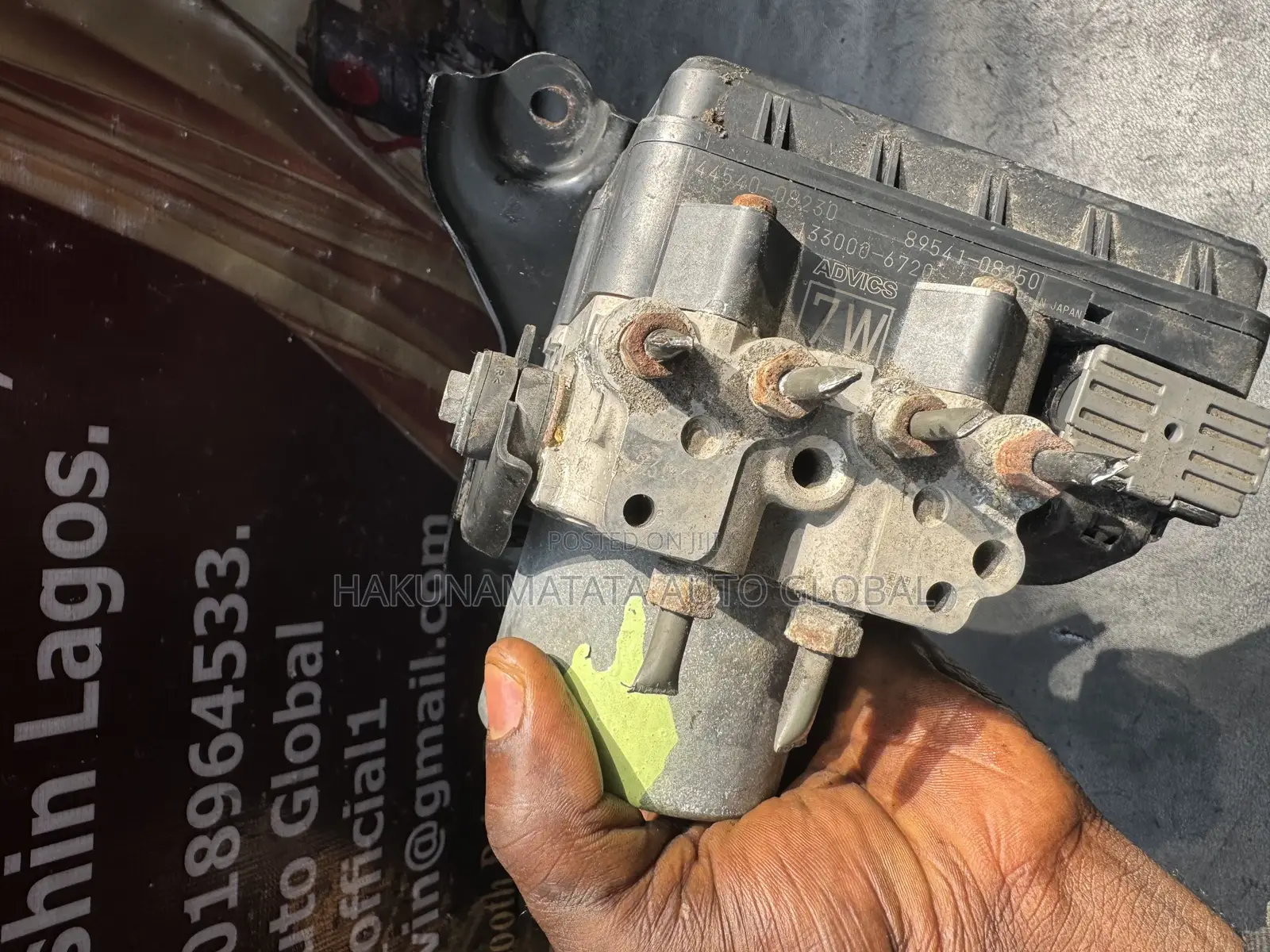 Abs Pump For Toyota Sienna 2015-2016