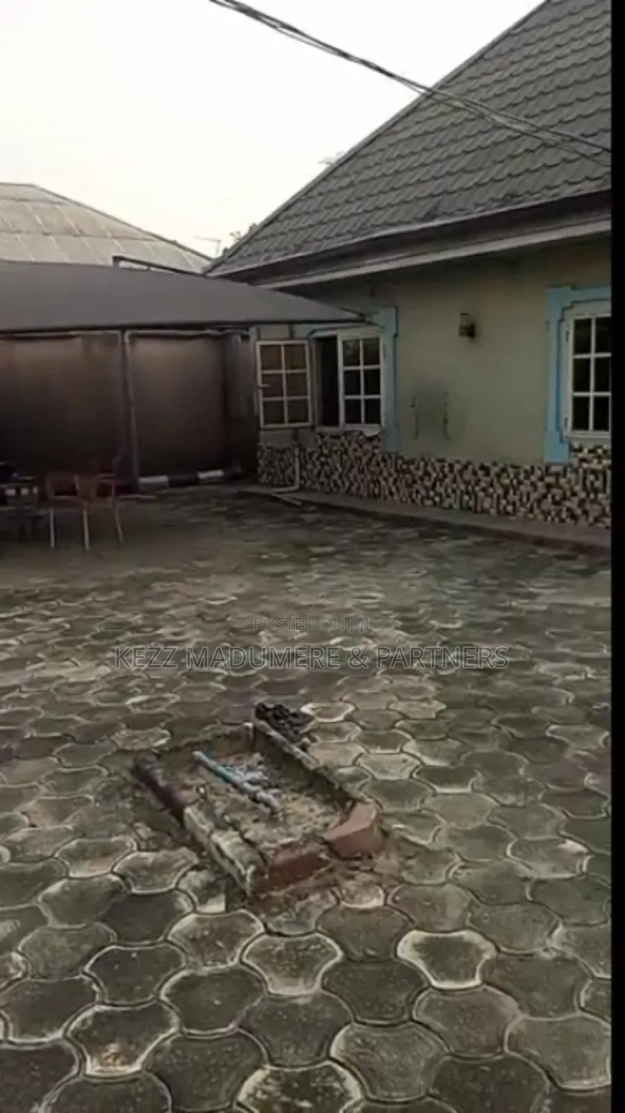 4bdrm Bungalow in Rumuduru Eneka Port for rent