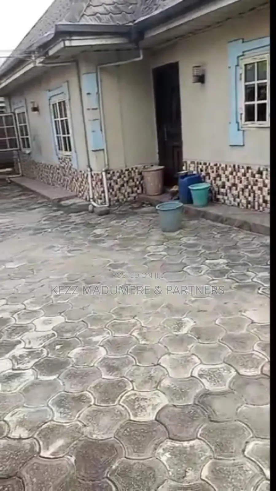 4bdrm Bungalow in Rumuduru Eneka Port for rent