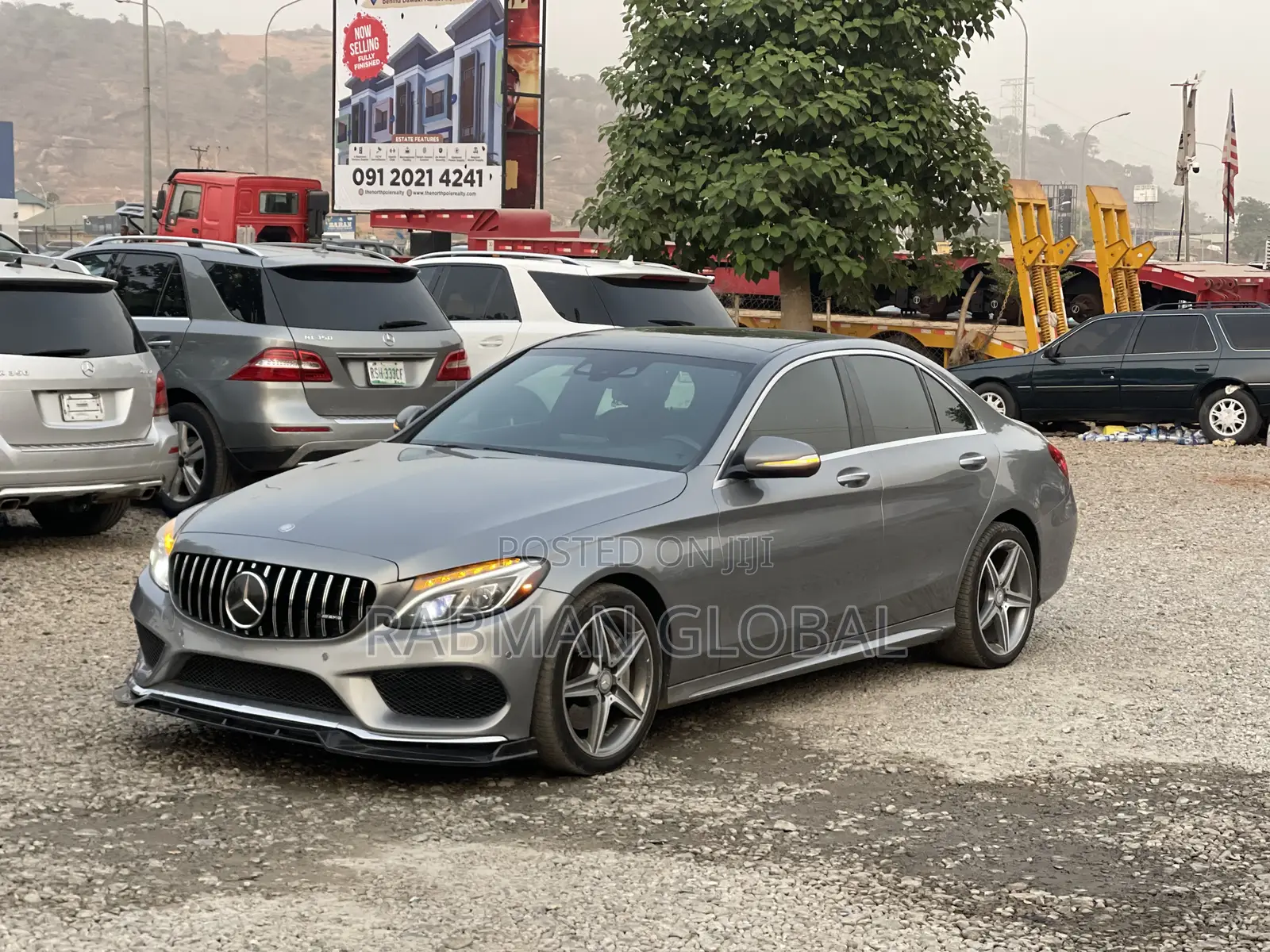 Mercedes-Benz C400 2016 Gray