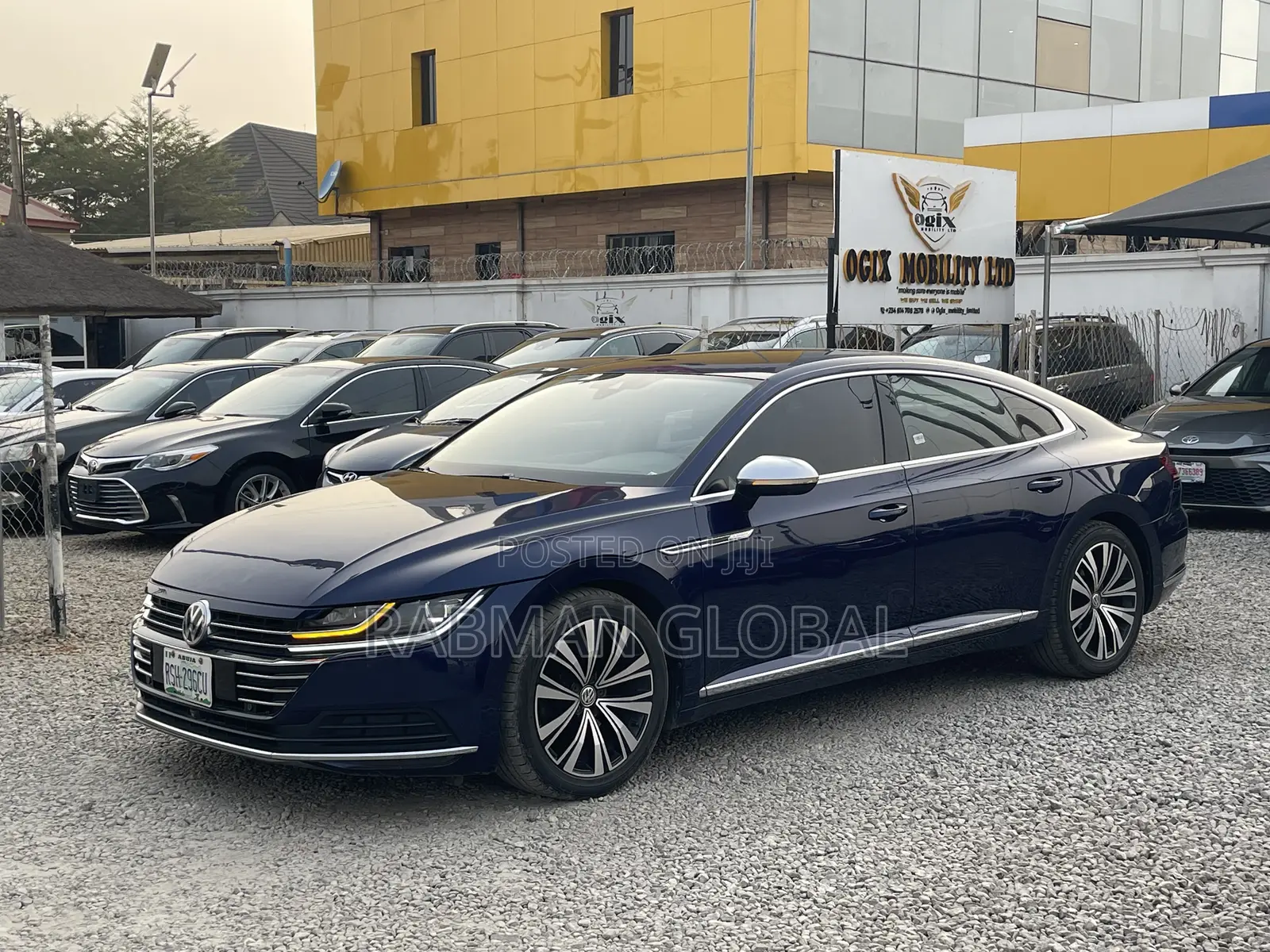 Volkswagen Arteon 2019 Blue