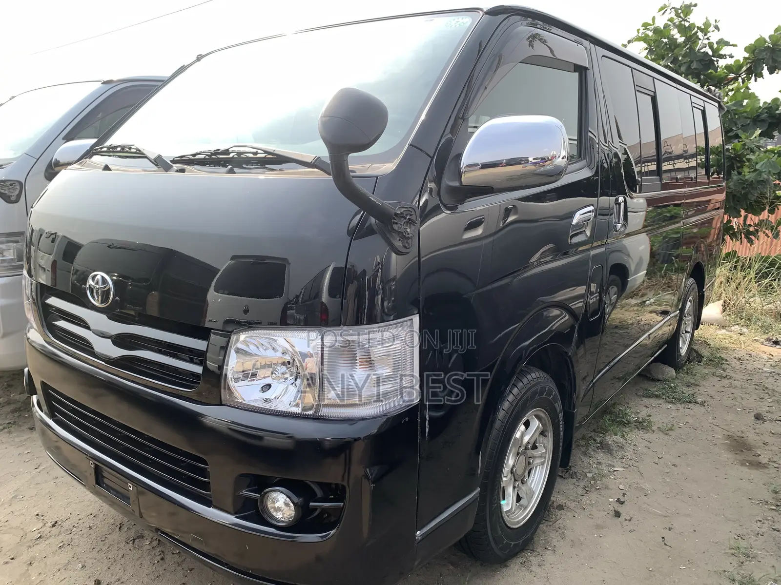 Toyota HiAce 2008 Black