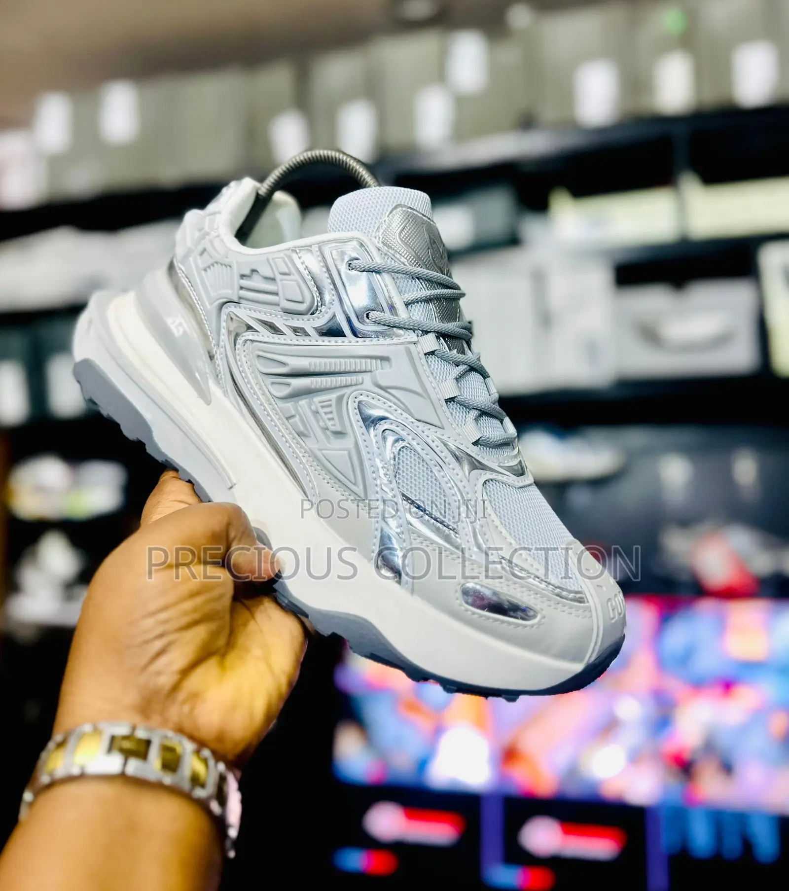 Ogr Classic Unisex Lace Up Sneakers