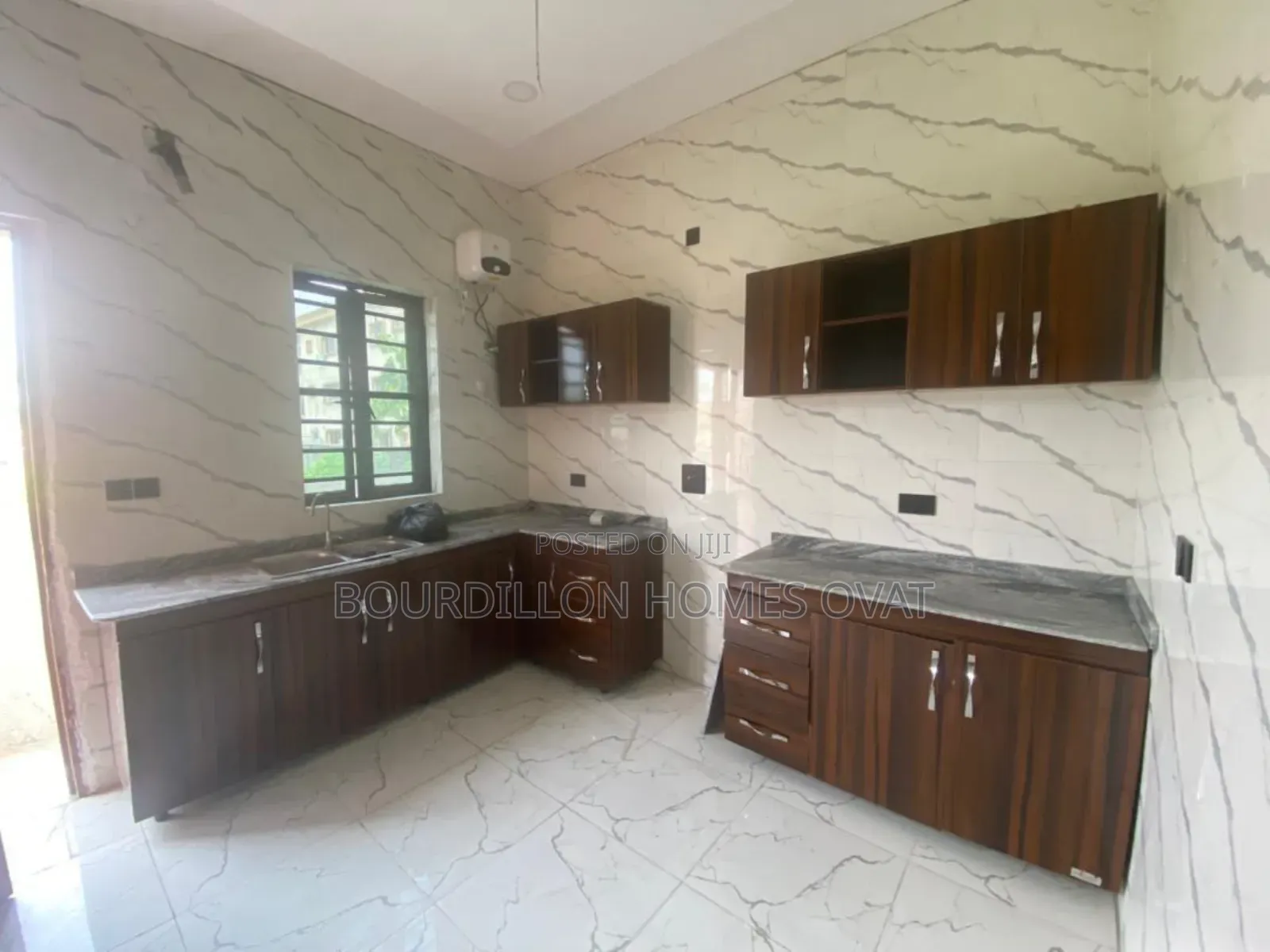 4bdrm Duplex in Chevron Lekki Lagos for rent